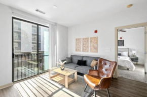 Urban 2BR Retreat Near Birmingham Hotspots